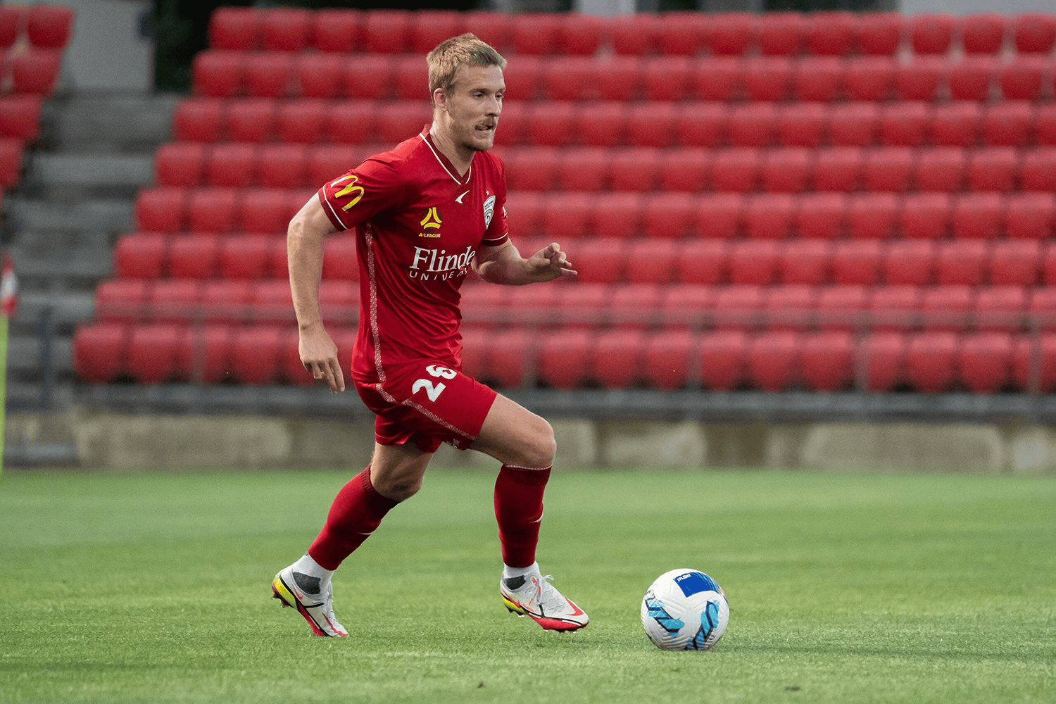 华体会登录入口-西悉尼流浪者进攻端火力强劲，欲破利物浦防线