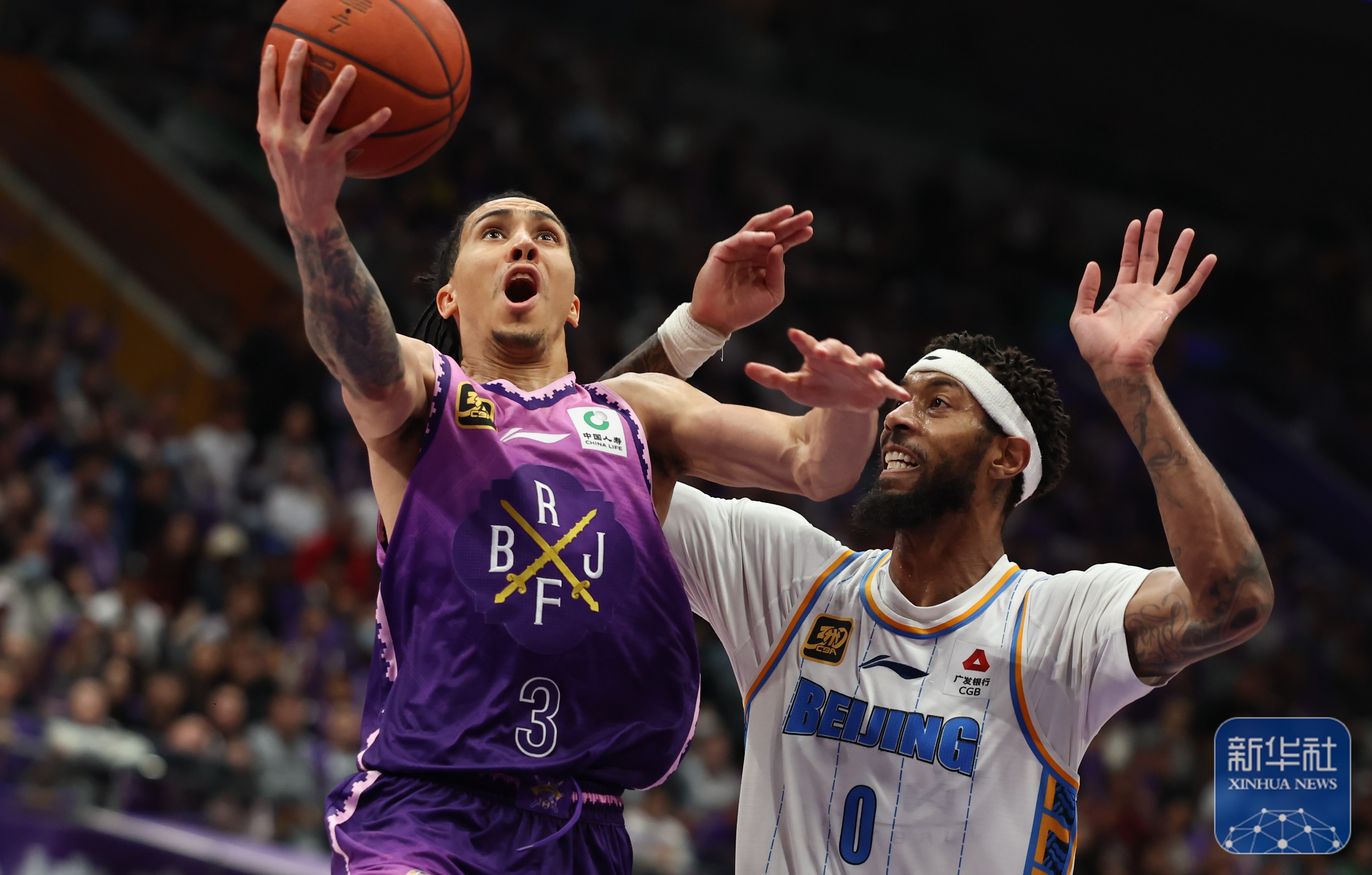 华体会官方-包含在北京队赛场上演全国篮球锦标赛，逆转，引发弹幕炸裂的词条