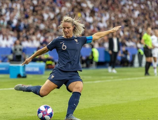 华体会平台-拉脱维亚女足超级联赛：里加女足击败敌手，虎视眈眈