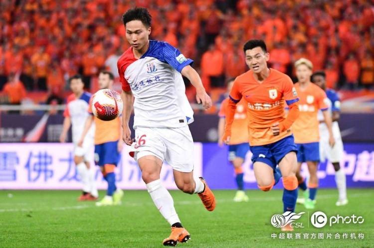 华体会亚洲官网-上海申花客场大胜，士气高涨的简单介绍