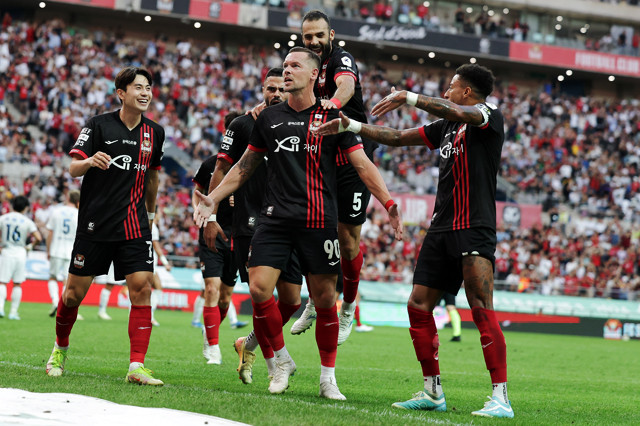 华体会vip注册-包含FC首尔连续两场失利，球员士气低迷的词条