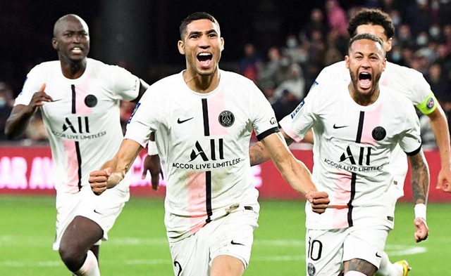 包含马洛卡客场爆冷击败对手，豪取三分的词条