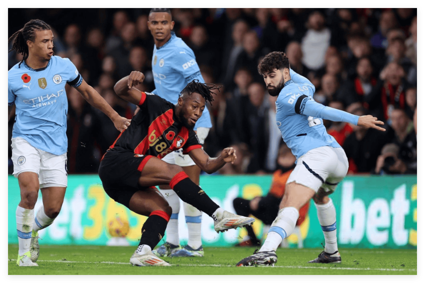 华体会网站入口-英超劲旅逆势晋级，欧冠八强诞生