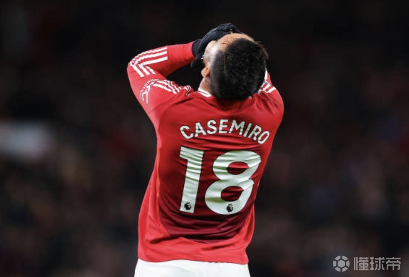 英格兰曼联客场大胜，球队表现让人眼前一亮