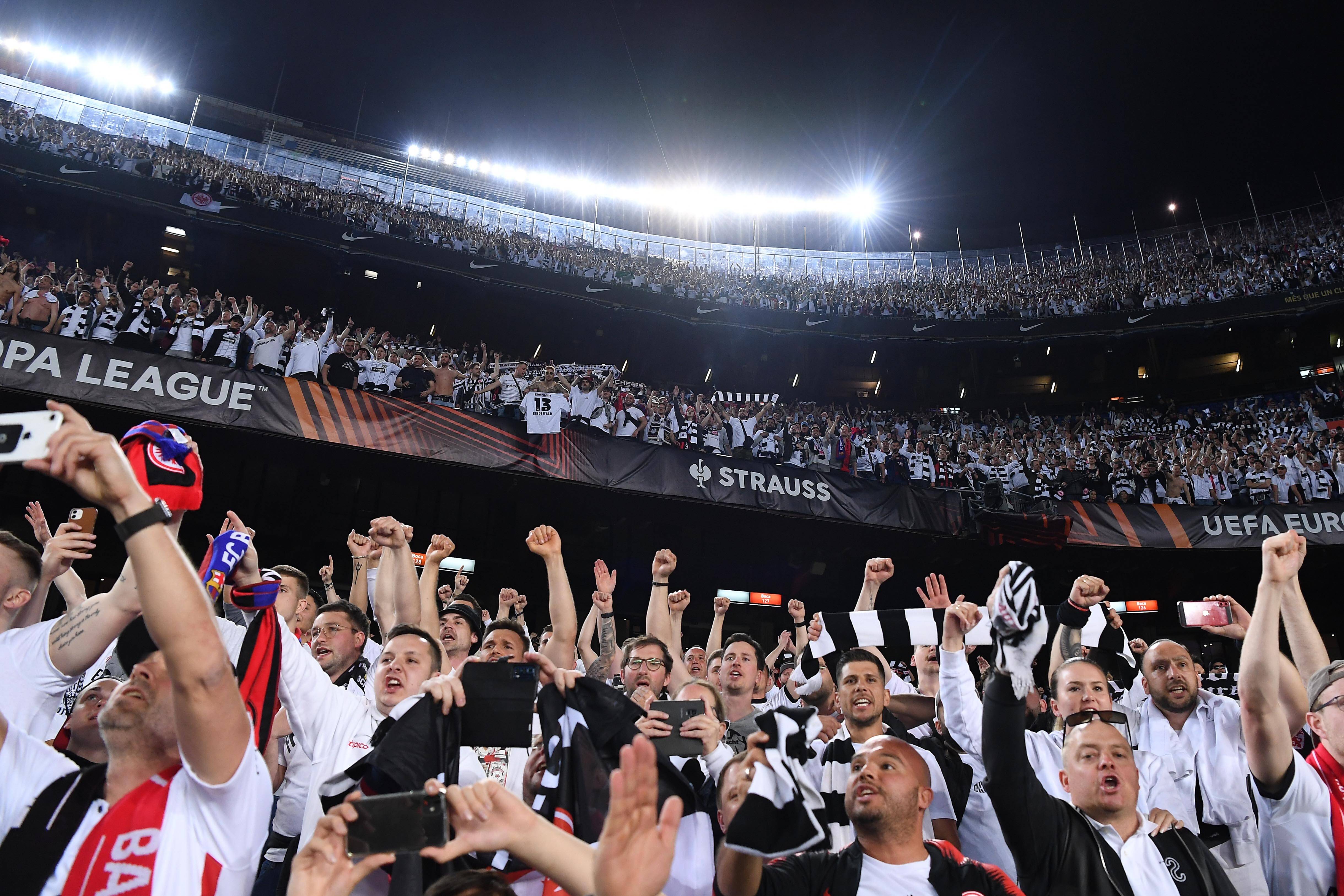 关于法兰克福主场获胜，稳住积分榜次席的信息