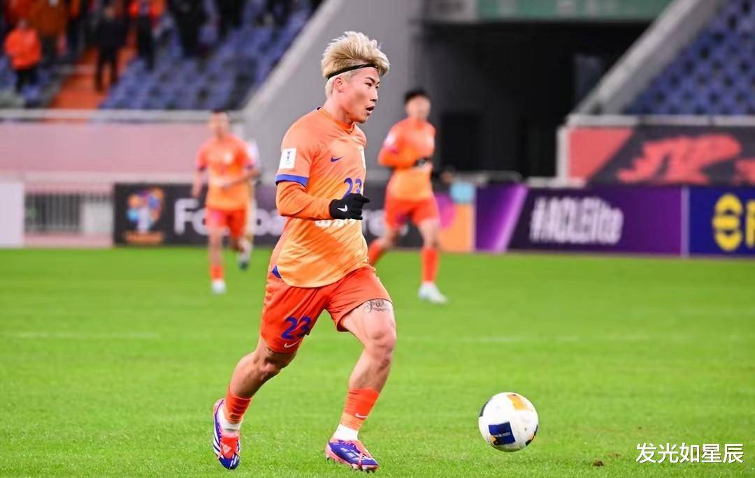 华体会网页版-新晋球员在国际比赛中崭露头角