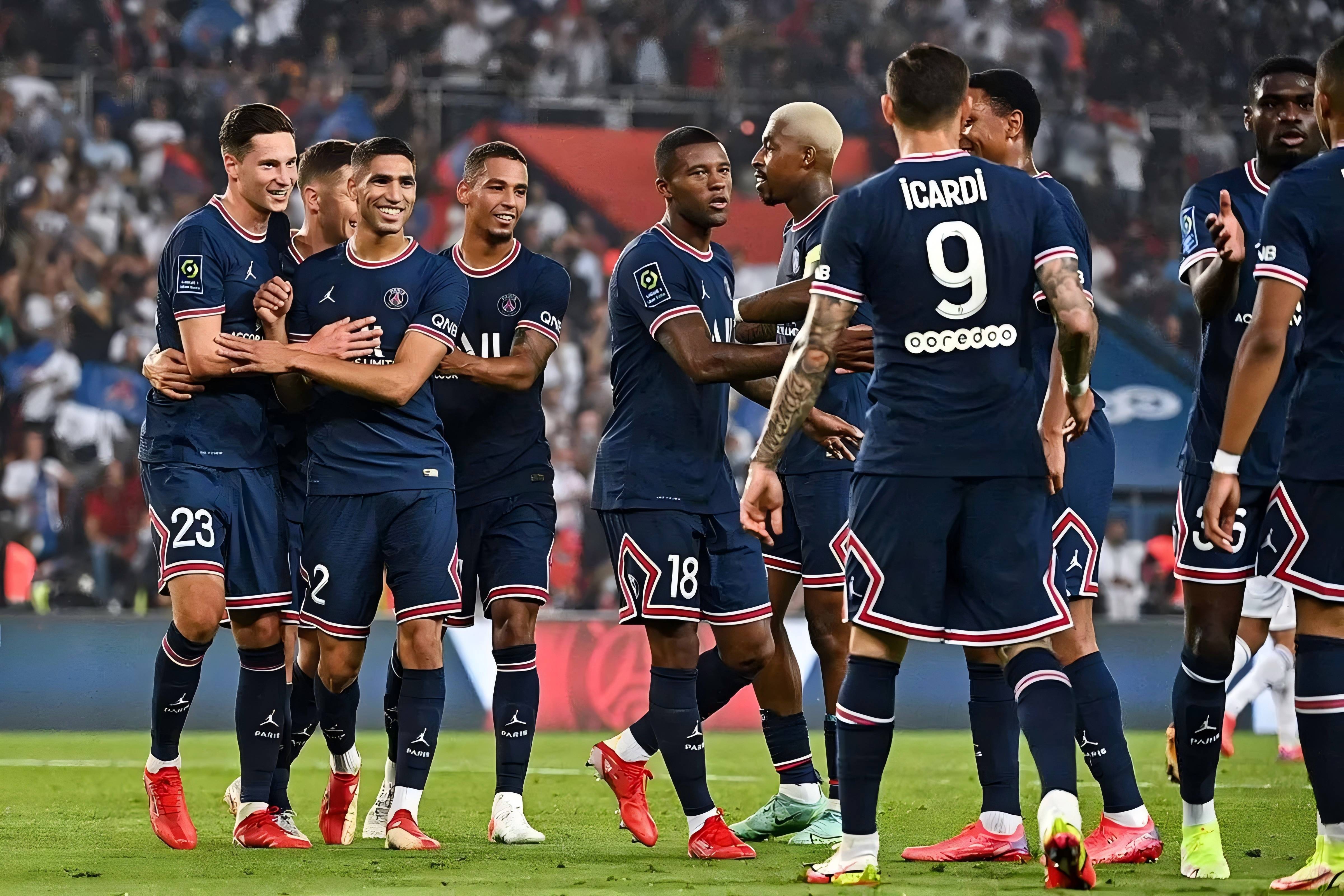 关于巴黎圣日耳曼风头无两！豪取联赛榜首的信息